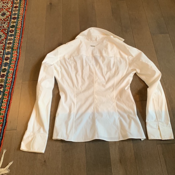 BOSS SESY, CUTE, BEAUTIFUL, FLATTERING BLOSE - Picture 14 of 16